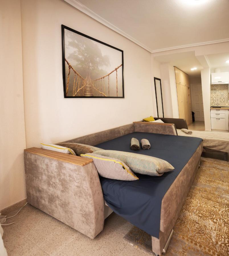 Holiday Studio Jardin Playa Torrevieja Extérieur photo
